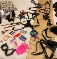 Viktory & Toys & anal & massage - dominatrix in Riyadh