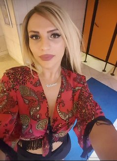 Vildan - Transsexual escort in İstanbul Photo 8 of 10