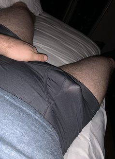 Vimesh (for couples & ladies) - Male escort in Colombo Photo 2 of 3
