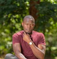 Vimoro - Male escort in Nairobi