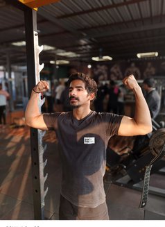 Vin - Acompañantes masculino in Pune Photo 4 of 5