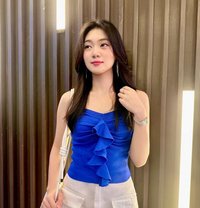 Vinalesi - dominatrix in Jakarta