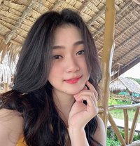 Vinalesi - dominatrix in Jakarta