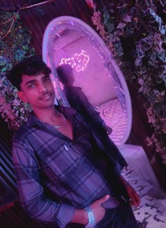 Vinay Agarwal - Male escort in New Delhi Photo 1 of 2