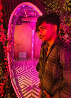 Vinay Agarwal - Male escort in New Delhi Photo 2 of 2