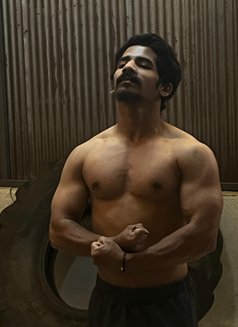 Vinay - Acompañantes masculino in Kolhapur Photo 3 of 3
