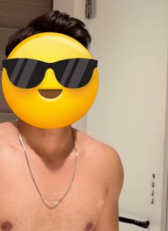 Vinay - Male escort in Gurgaon Photo 1 of 2