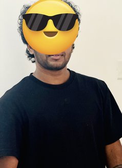 Vinay - Male escort in Sharjah Photo 3 of 4