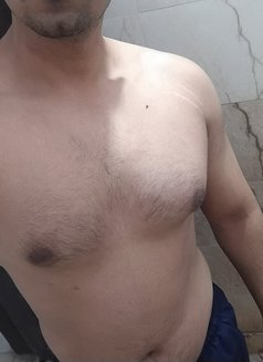 Vinay, Erotic Massage - Male escort in New Delhi Photo 2 of 3