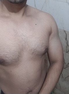 Vinay, Massage, Pussy-Ass Licking - Male escort in New Delhi Photo 4 of 8