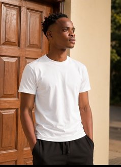 Vincent - Acompañantes masculino in Mombasa Photo 5 of 6