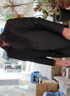 Vincetoplb - Male escort in Beirut Photo 3 of 6