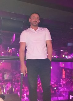 Vincetoplb - Male escort in Beirut Photo 4 of 6