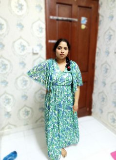 Vindhu - escort in Dubai Photo 1 of 4