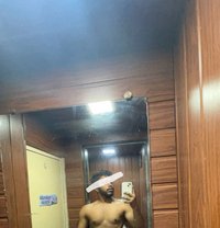 Viniiiii - Male escort in Mumbai