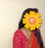 Vinita Agrwal - puta in Ahmedabad Photo 1 of 4