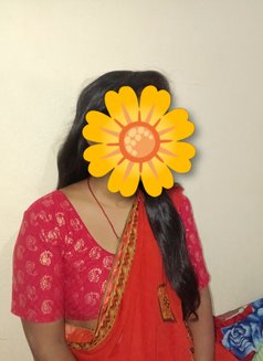 Vinita Agrwal - puta in Ahmedabad Photo 2 of 4