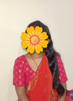 Vinita Agrwal - puta in Ahmedabad Photo 4 of 4