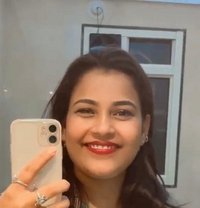 ❣️Vinita🦋cam Fun & Gfe Meet ꧂🦋❣️ - puta in Bangalore Photo 1 of 1