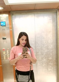 Vinita - puta in Bangalore Photo 1 of 1