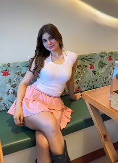 Vinita - escort in Pune Photo 1 of 6