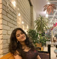 Vinita - escort in Kochi