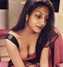 Vinita Roy - puta in Hyderabad Photo 1 of 1