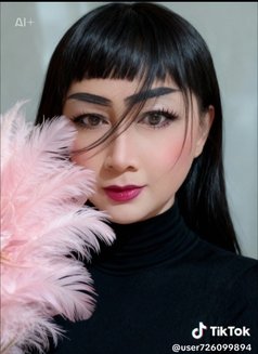 Vinny Ladyboy Professional Massage - masseuse in Muscat Photo 6 of 7