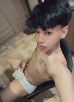 Vino Massage Long dickk - Acompañantes masculino in Bali Photo 4 of 5