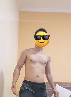 Vino Masseure - Male escort in Jakarta Photo 1 of 2