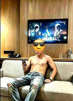 Vino Masseure - Acompañantes masculino in Jakarta Photo 3 of 5
