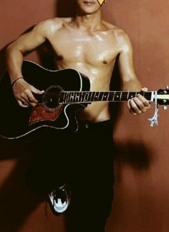 Vino Sensual Esc - Male escort in Jakarta Photo 1 of 3