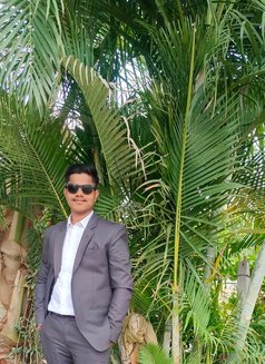 Vinod - Male escort in Pune Photo 6 of 7