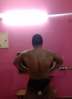 Vinoth - Acompañantes masculino in Chennai Photo 2 of 2