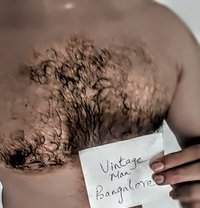 Vintage Man Bangalore - Acompañantes masculino in Bangalore