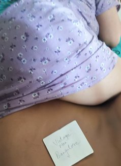 Vintage Man Bangalore - Male escort in Bangalore Photo 3 of 4
