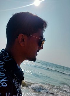 ♧ VîÑú ♧ - Male escort in Bangalore Photo 5 of 6