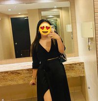 Vinusha for Cam and Real Meet - escort in Colombo