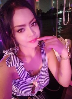 Viny - escort in Bangkok Photo 8 of 11