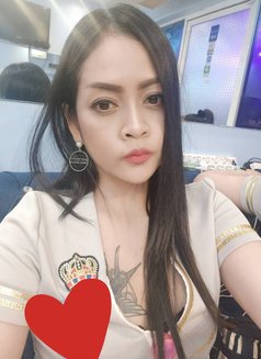 Viny - escort in Bangkok Photo 9 of 11