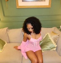 Viola - masseuse in Cairo