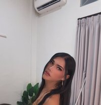 Vio lah - Acompañante transexual in Bali