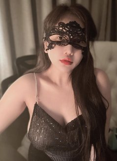 Violet Full Service - escort in Abu Dhabi Photo 4 of 8