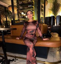 Violetta - escort in Beirut