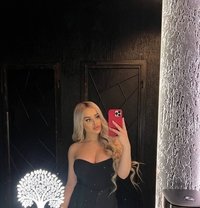 Opulent Diva - Vika - escort in Paris