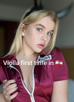 Violla - puta in Beirut Photo 1 of 3