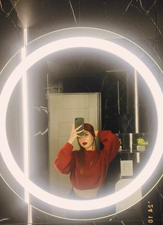 Violla - escort in Dubai Photo 7 of 11