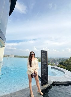 Violyn Sweet - escort in Jakarta Photo 1 of 8