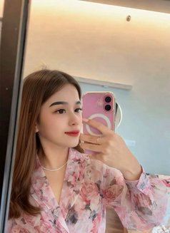 Violyn Sweet - escort in Jakarta Photo 2 of 8