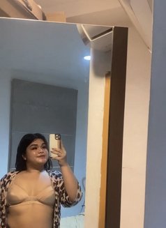 Viona Nataliu - Transsexual escort in Jakarta Photo 12 of 16